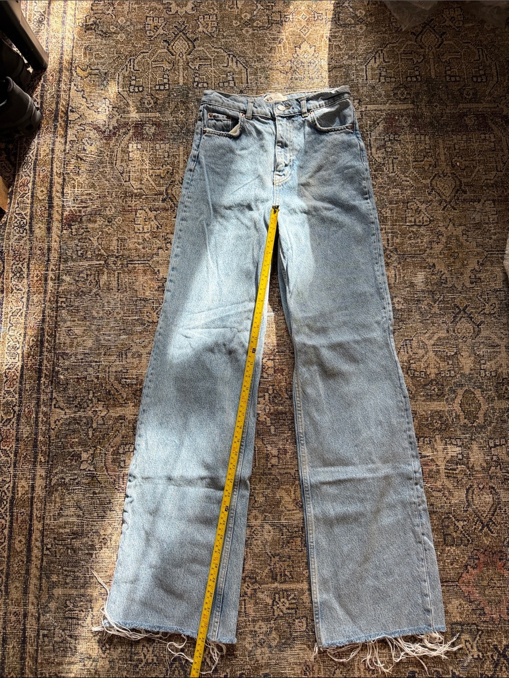 Zara Light Blue Wide-Leg Jeans with Frayed Hem